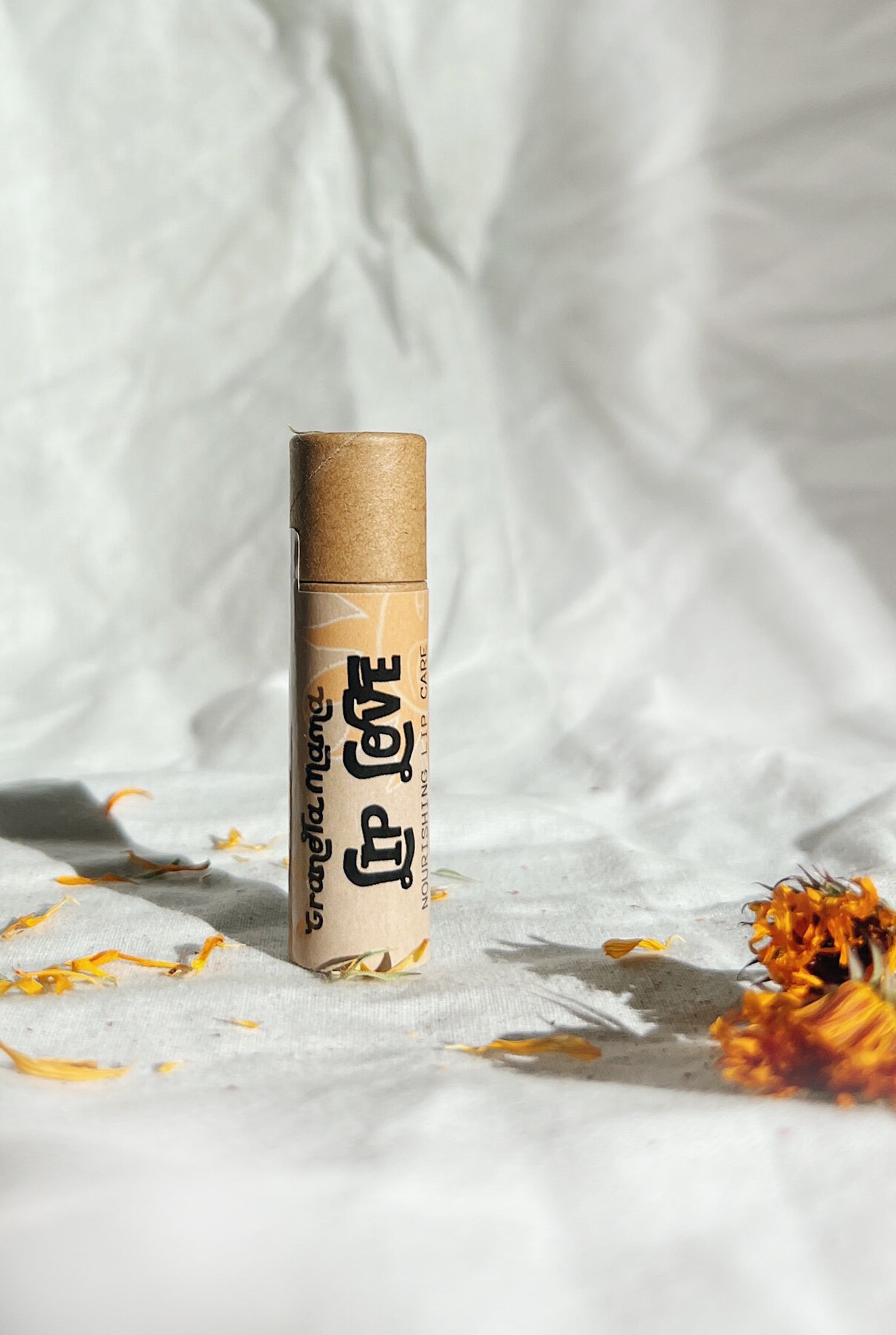 Tallow Lip Love – Granola Mama Skincare