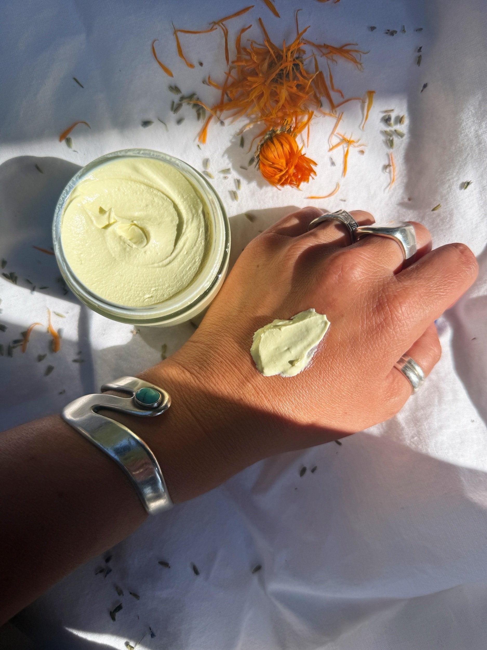 Tallow + Herbs Sun Butter 𖤓